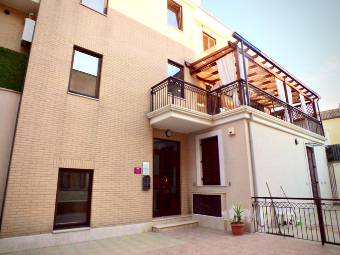 Exterior & Views, L’Arca - Bed & Breakfast in Lucera Centro, Foggia