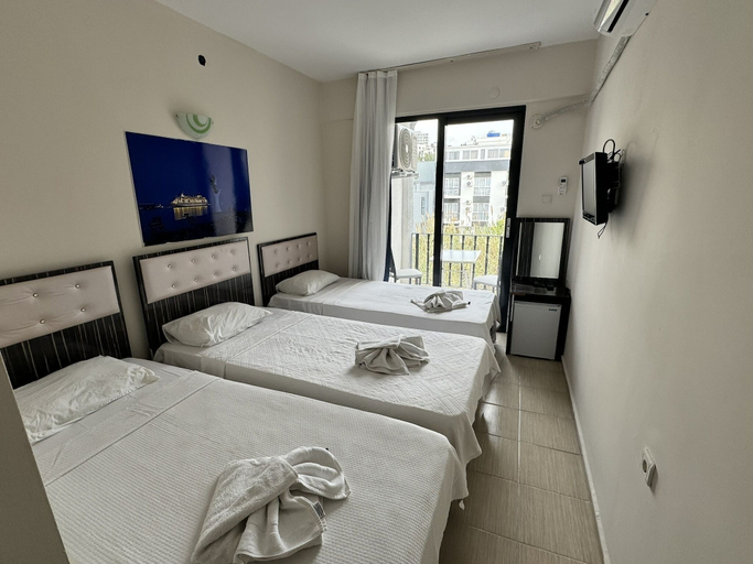 Bedroom 4, Erciyes Otel Kusadasi, Kuşadası