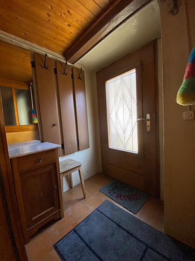 Others 4, Chalet del Sole, Leventina