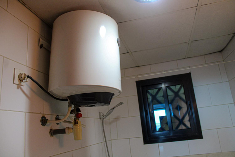 Bathroom 4, Residence Le Carat, Wouri