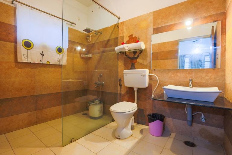 Bathroom 5, The Blossom Resort, Chikmagalur