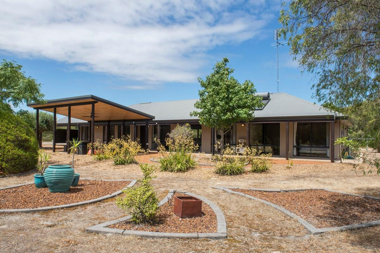 Amaroo, Busselton