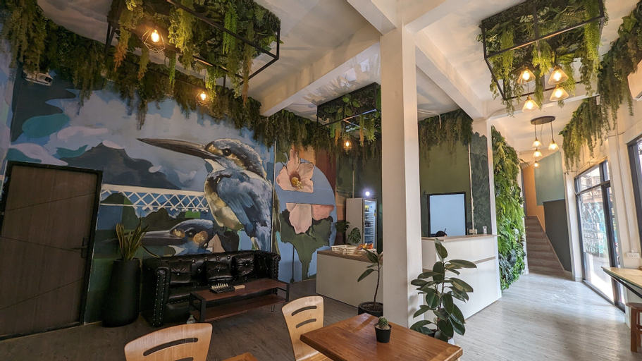 Public Area, Urban Jungle Hostel, Bang Rak