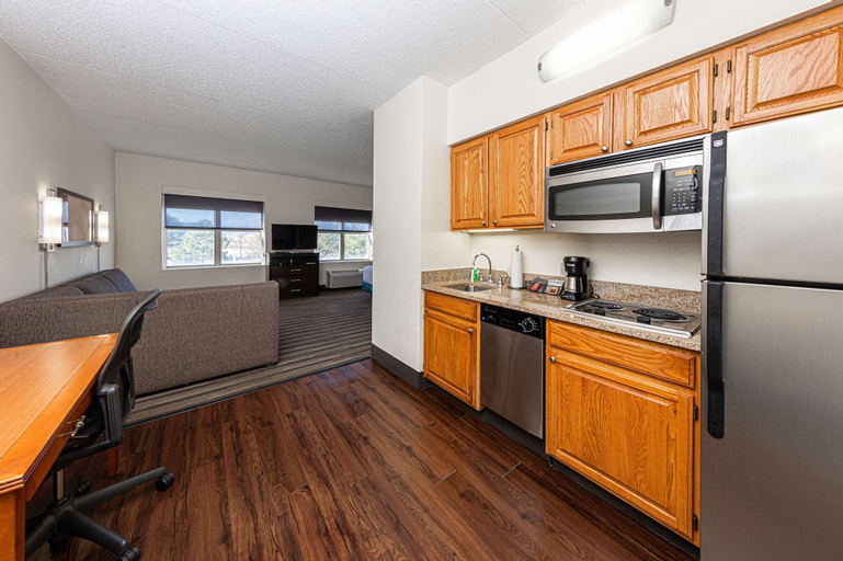 Dining Room 14