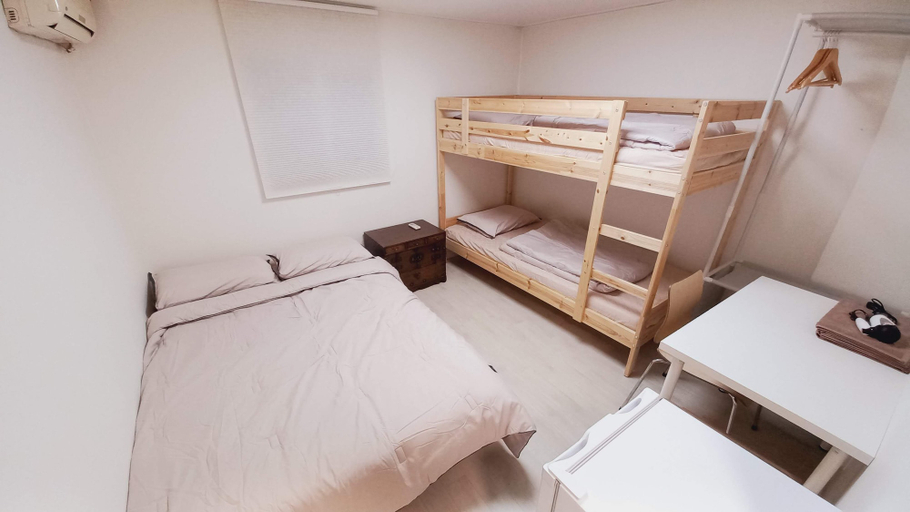 Bedroom 3, G Yongsan Inn, Yongsan