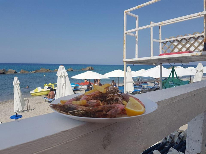 Food & Drinks, B&B Rometta Beach, Messina