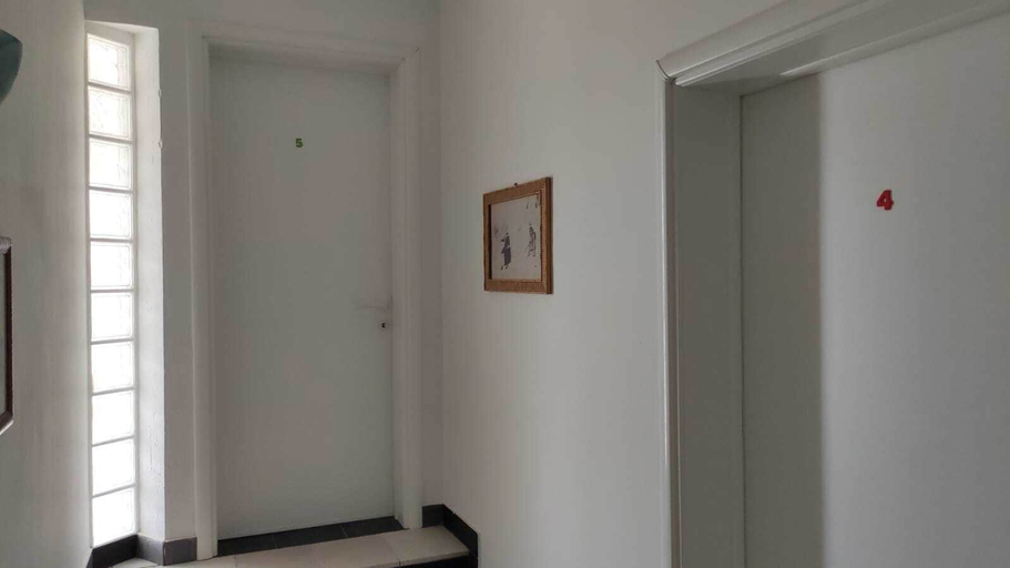 Others 3, Volcano Home Room Resort, Lecce