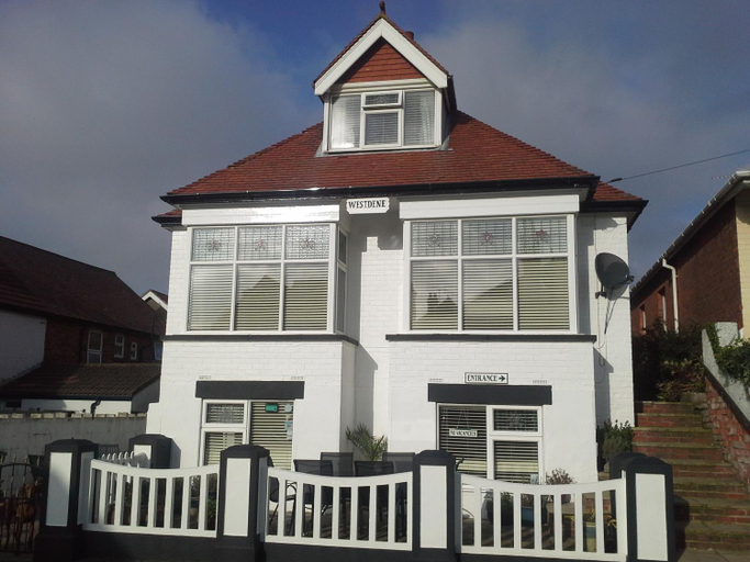 Others 4, Westdene, Lincolnshire