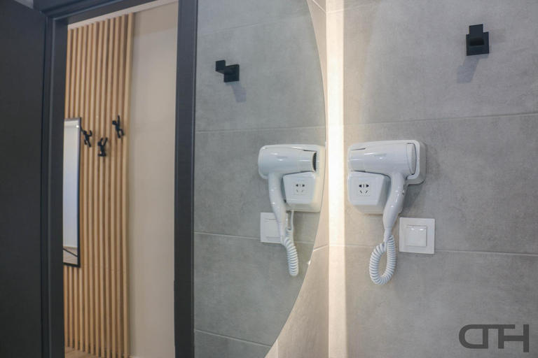 Bathroom 2, New deluxe studio 1 downtown Thessaloniki-Fully equipped, Central Macedonia