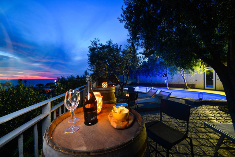 Food & Drinks, Villa Pietraverde, Napoli