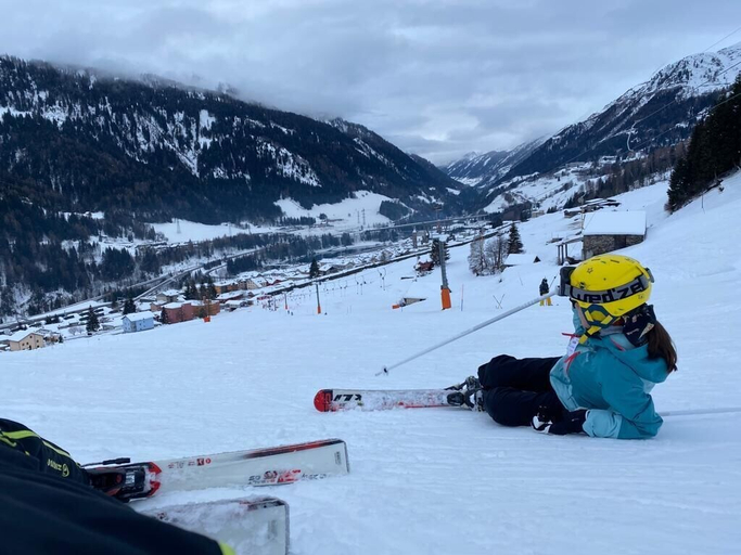 Others 5, Chalet del Sole, Leventina