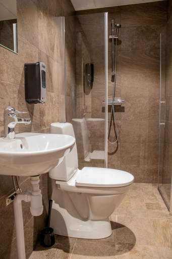 Bathroom 3, Dream - Luxury Hostel, Helsingborg