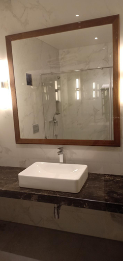 Bathroom 4, Cosmique Clarks Inn Suites , Goa, South Goa