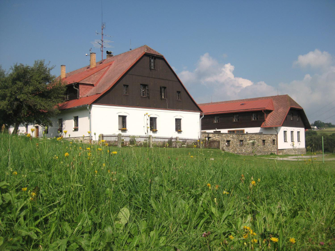Others 2, Bauru Dvur, Prachatice