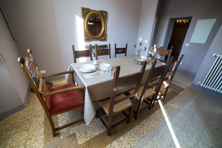 Others 5, Casa Mappamondo, Modena