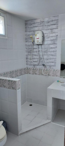 Bathroom 3, Hua Hin Paradise Guesthouse, Hua Hin