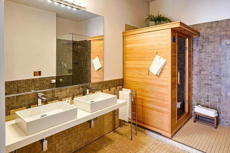 Bathroom 6