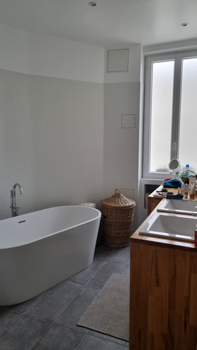 Bathroom 3, appartement métro saint maur, Paris