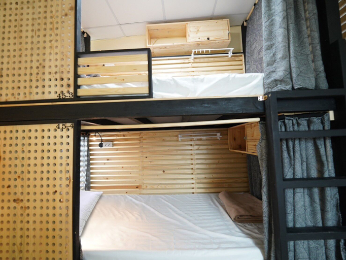 Bedroom 3, EZ Sleep at Ratchada 19, Din Dang
