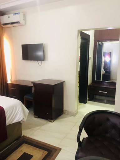 Bedroom 2, Mclorrets suites, Enugu North
