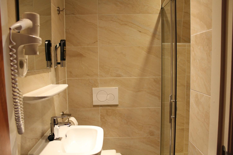 Bathroom 4, Blossoms City Hotel, Amsterdam