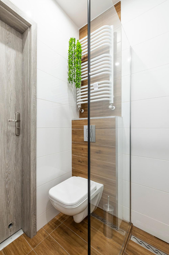 Bathroom 2, Pokoje przy Plazy Sopot, Sopot