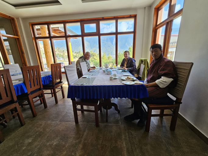 Food & Drinks 5, Aja Village Resort, Tsento