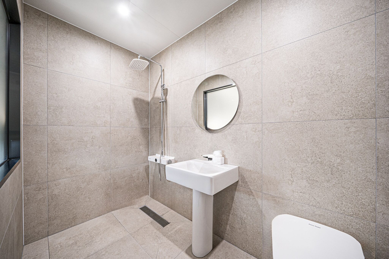 Bathroom 3, POVERTA STAY HOTEL, Gyeongju