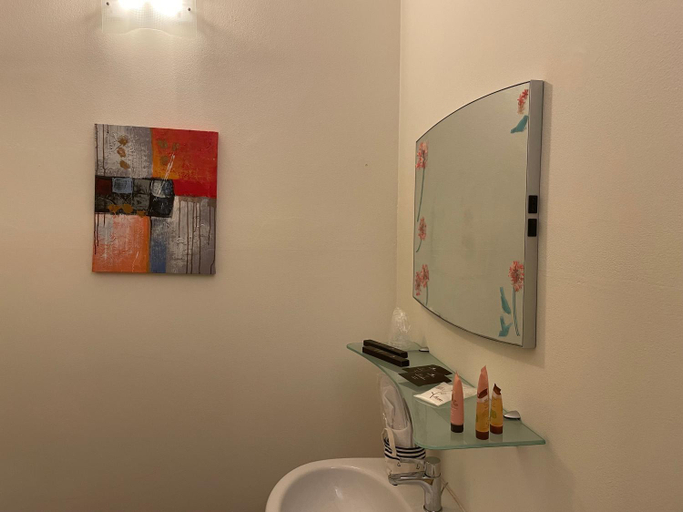 Bathroom 3, Cuor di Mantova B&B, Mantua