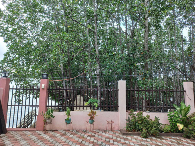 Others 4, CABRERA GUEST HOUSE exGREEN BAMBOO GUIMARAS, Nueva Valencia