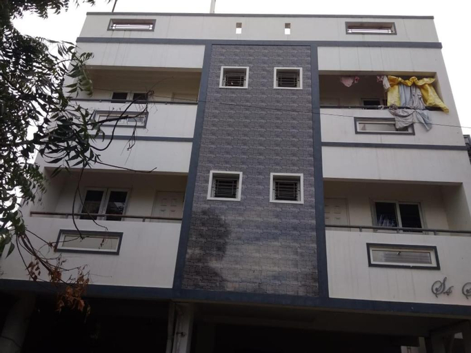 Exterior 16