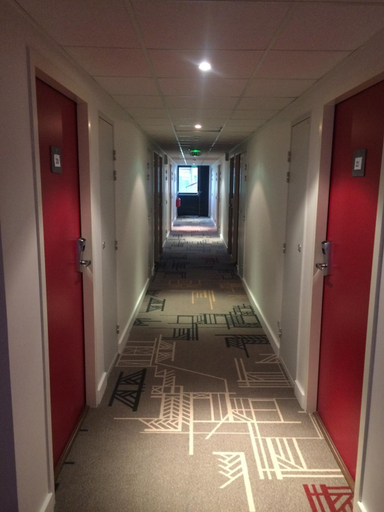 Public Area 3, ibis Styles Rouen Val De Reuil, Eure