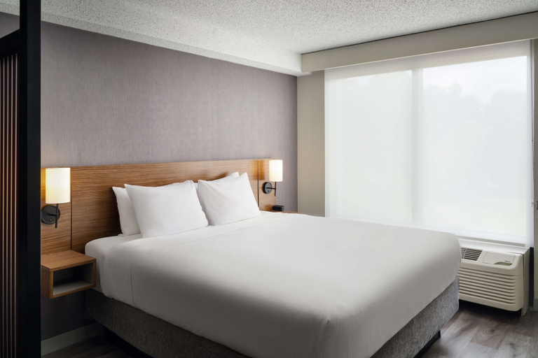 Bedroom 4, Hyatt Place Greensboro, Guilford