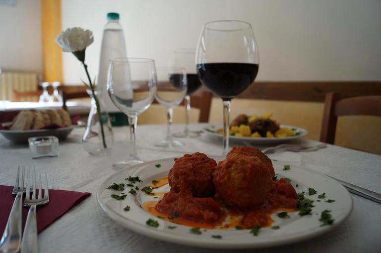 Food & Drinks 3, Bonjour Bonheur, Avellino