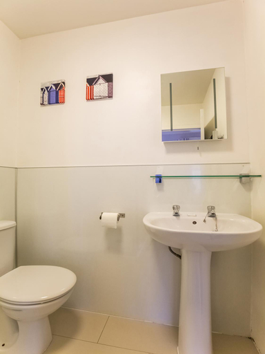 Bathroom 4, Lost Guest House Aberdeen, Aberdeen