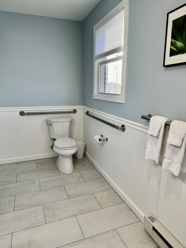 Bathroom 4, Blue Vista Motor Lodge, Berkshire