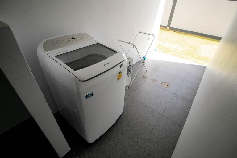 Bathroom 4, Mantra Beach Condominium Suite - Mae Phim, Klaeng