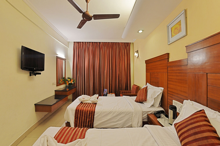Bedroom 2, Hotel Chandra Park, Chennai