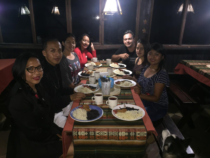 Food & Drinks