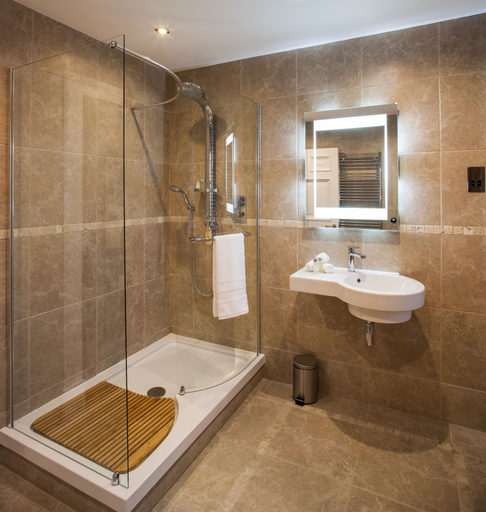 Bathroom 5, Fonab Castle Hotel & Spa, Perthshire and Kinross