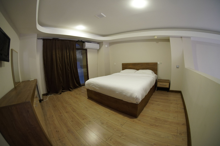 Bedroom 4, Aquapark Hotel & Villas, Yerevan