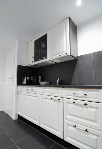 Dining Room 10