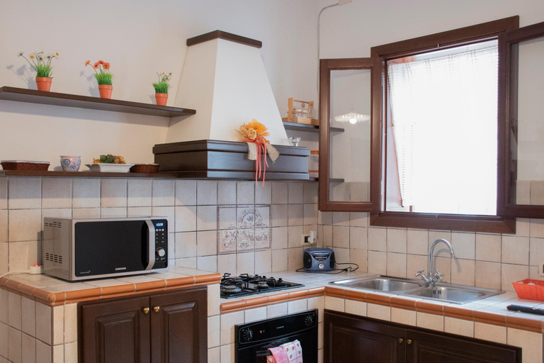 Others 5, La casa di Cece al centro di San Vito Lo Capo, Trapani