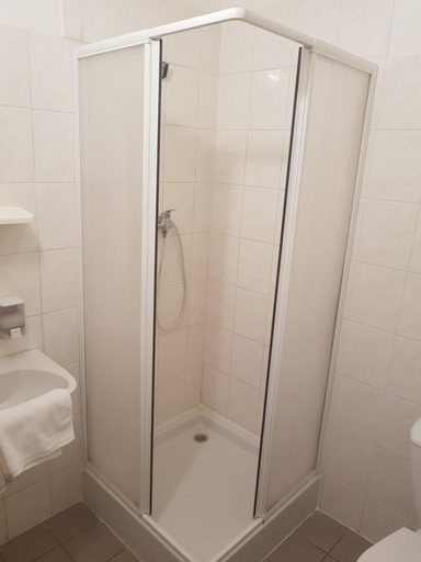 Bathroom 2, Penzion Sport Kostelec na Hane, Prostějov