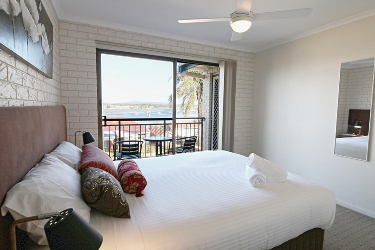 Bedroom 3, Capri Apartments, Bega Valley