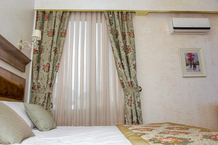 Bedroom 2, Iberia Palace, Zugdidi