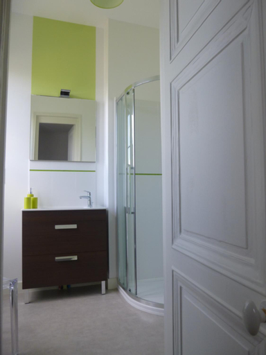 Bathroom 6