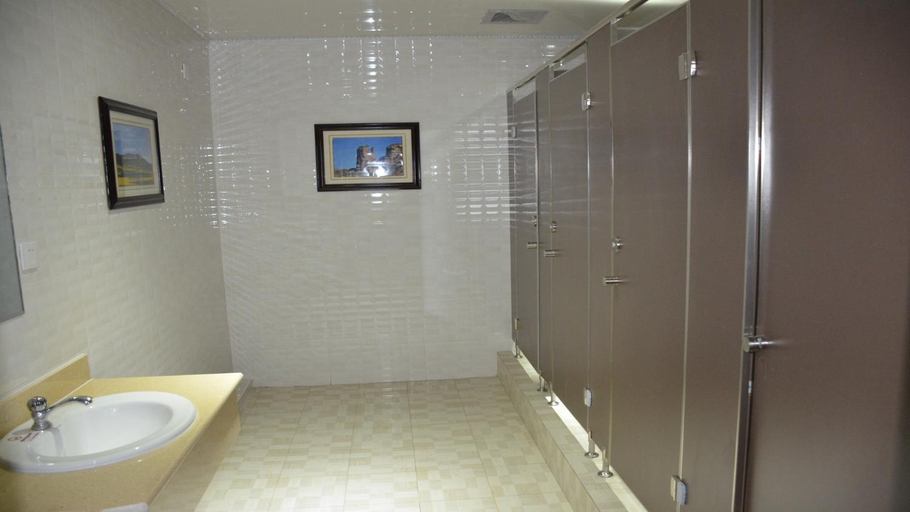 Bathroom 3, Silk Road Travelers Youth Hostel, Zhangye