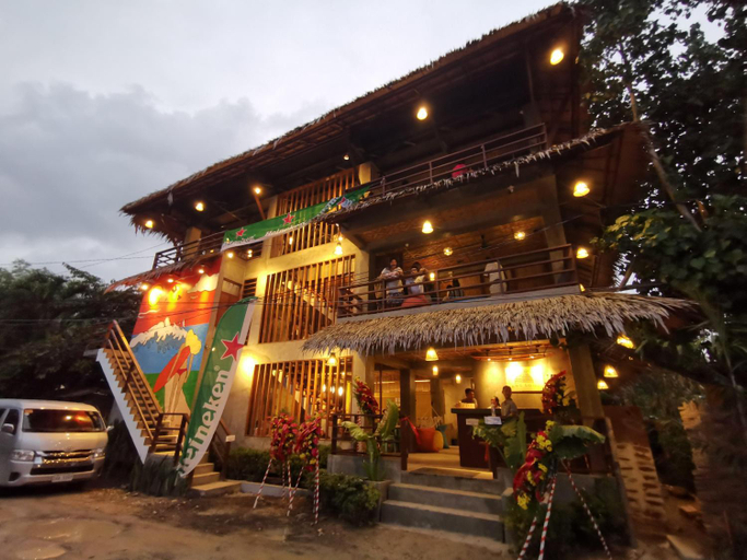 Exterior & Views 2, Hang Loose Hostel , General Luna