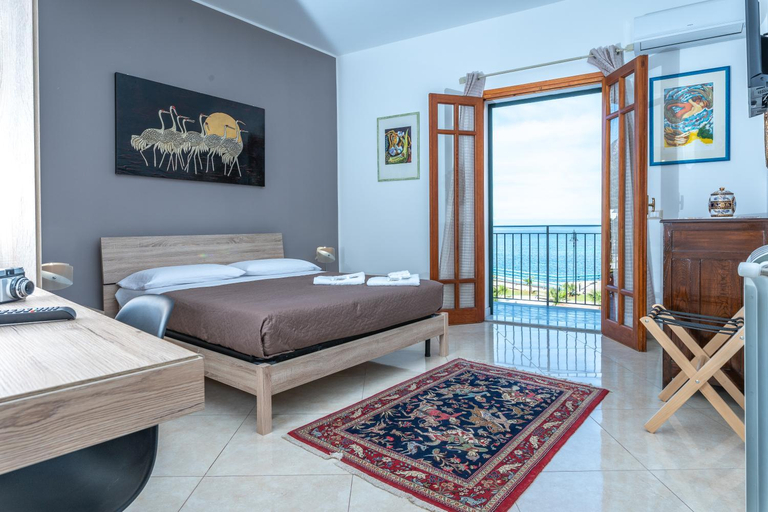 Others 3, B&B Una Terrazza sul Golfo di Sferracavallo, Palermo